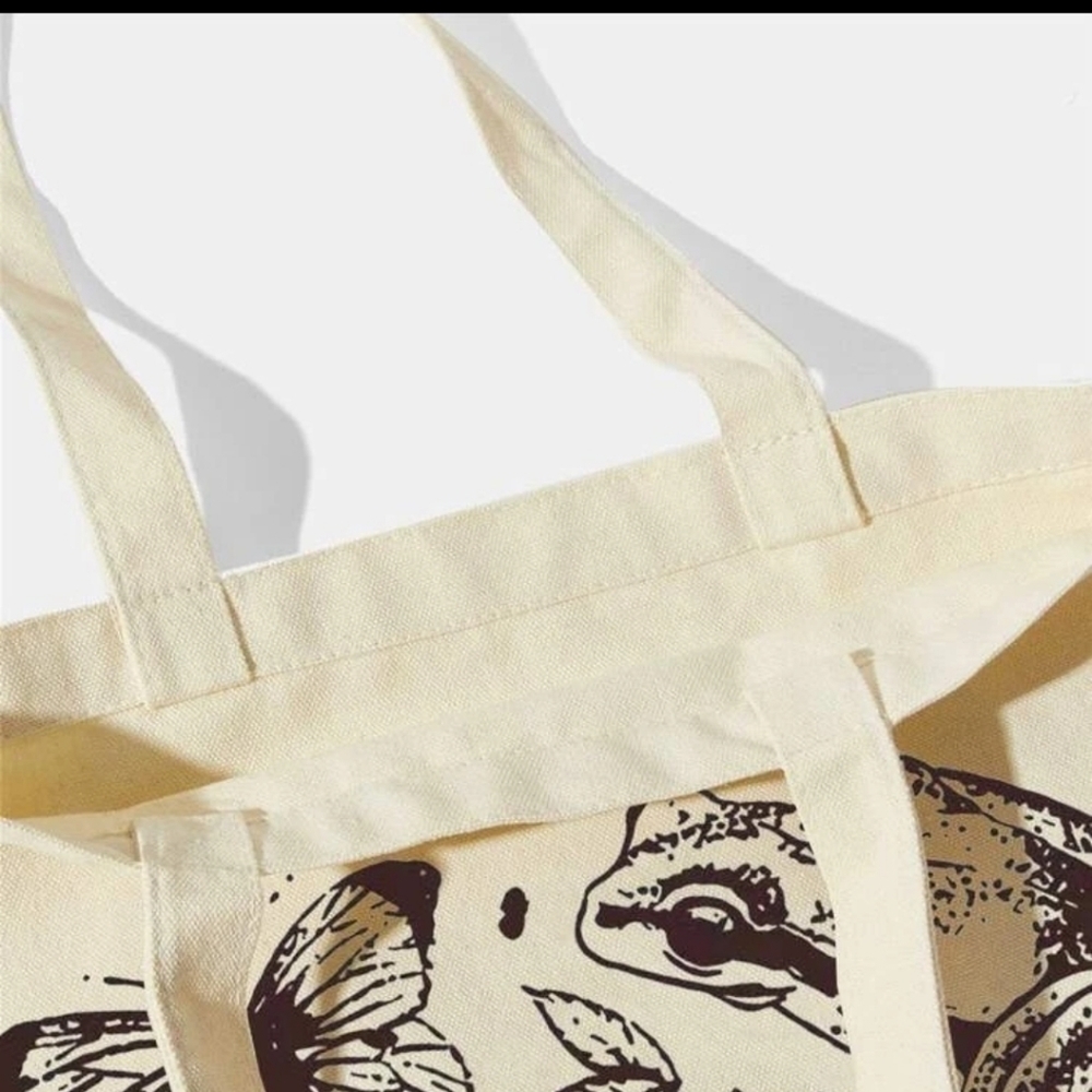 Fairycore Butterfly & Frog Graphic Shopper Bag - Picture 5 of 8